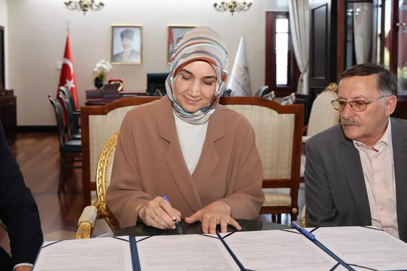 Afyonkarahisar Devlet Hastanesi'ne Yeni Tüp Bebek Merkezi