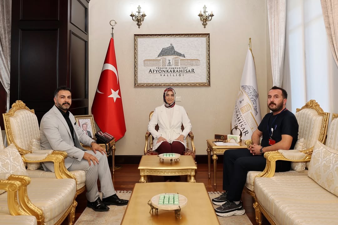 Valimiz Doç Dr. Kübra Güran Yiğitbaşı'dan Yeni Başhekime Ziyaret