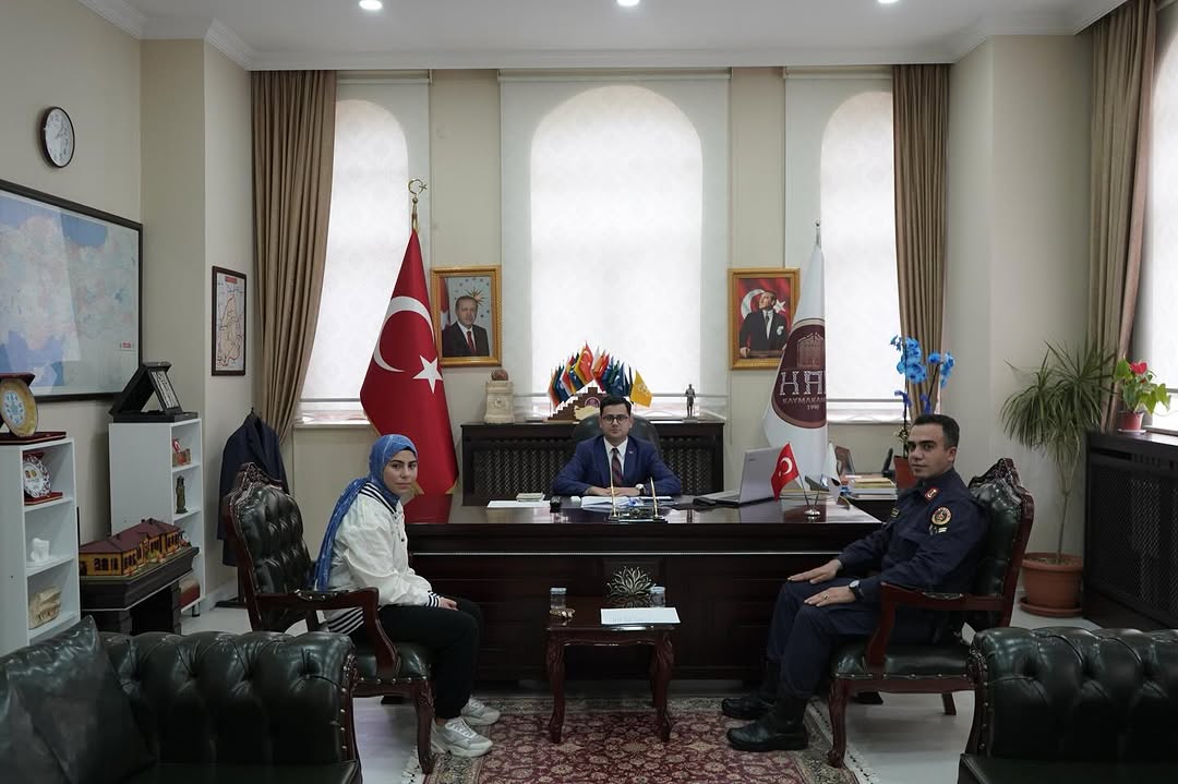 Esmanur CAN'ın Kaymakama Ziyareti