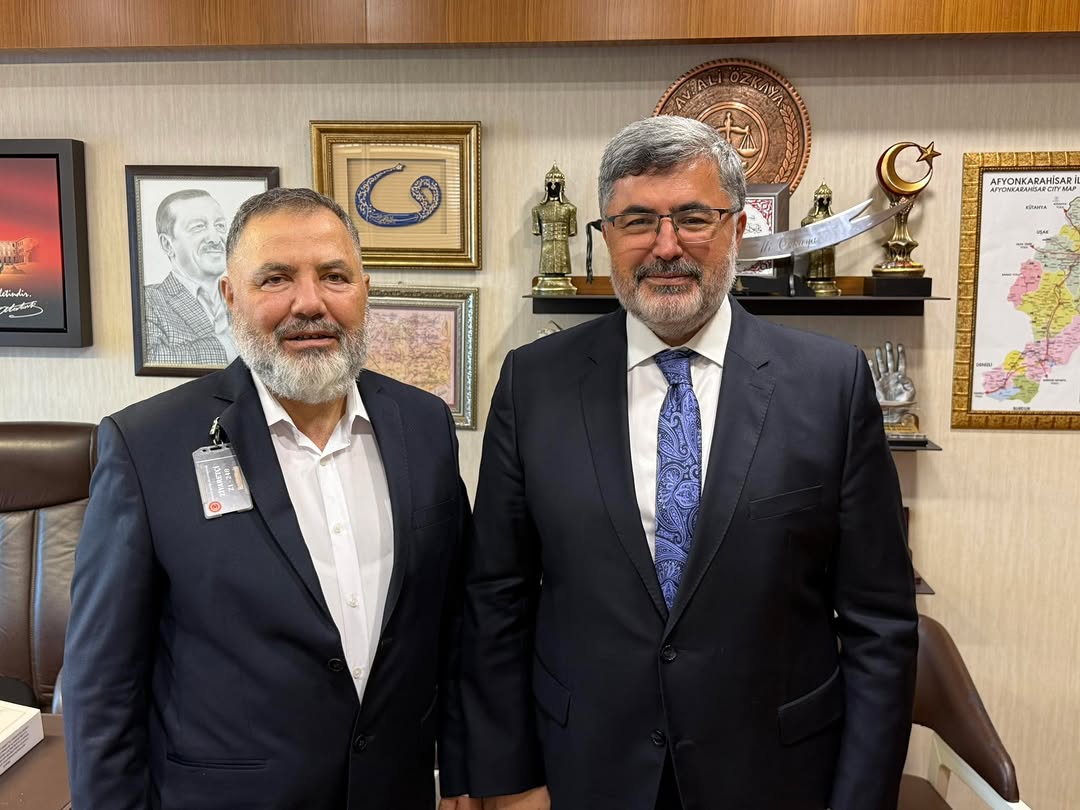 Afyonkarahisar Milletvekili Ali Özkaya'nın Hacı Talat Erkan'ı Gazi Meclisinde Misafir Ettiği Ziyaret