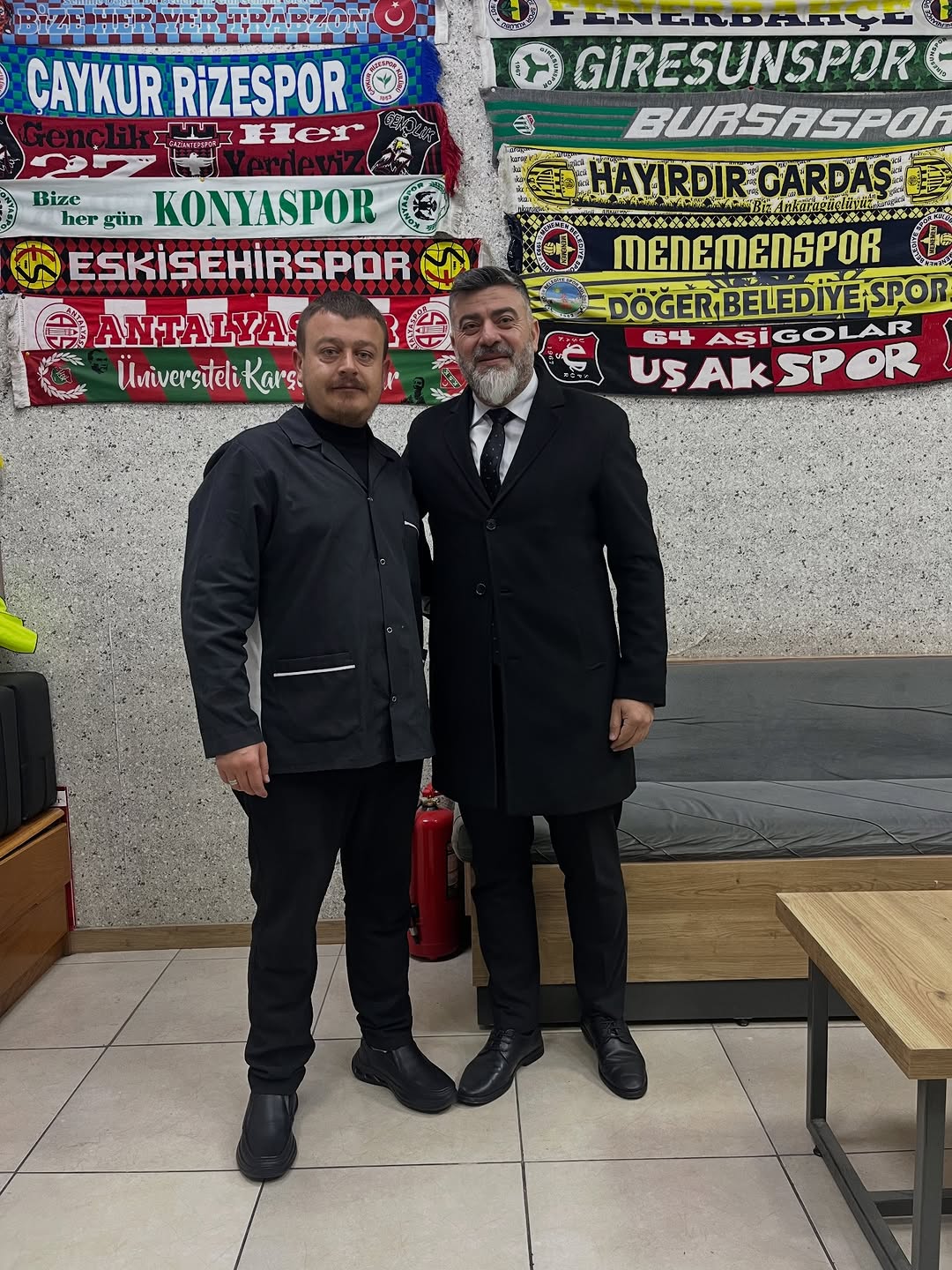 Afyonkarahisar Muhtarlar Derneği Başkanı Suat Uygur'dan Esnaf Ziyareti