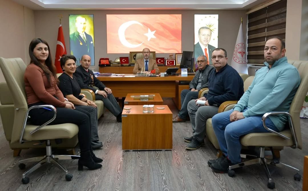 Dr. Hakkı Öztürk'e Yeni Görevinde Ziyaret