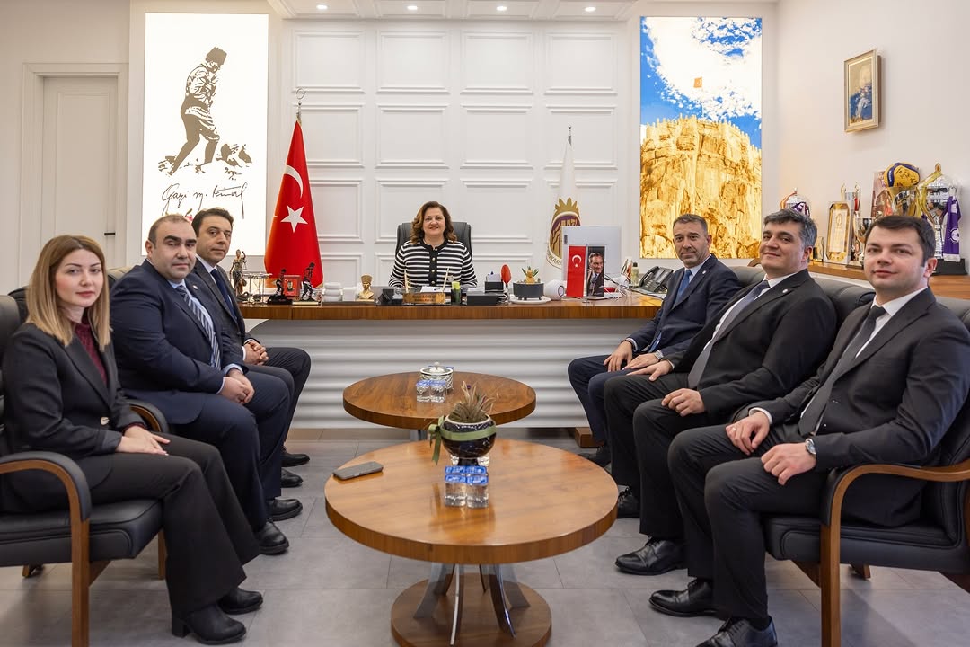 Afyonkarahisar Eczacı Odası Başkanı Ecz. Hakan Demir ve Yönetim Kurulu Üyeleri ile Görüş Alışverişinde Bulundu