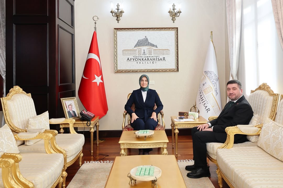 Valimiz Doç. Dr. Kübra Güran Yiğitbaşı, AK Parti Afyonkarahisar İl Başkan Yardımcısı Halil İbrahim Sevim'i Kabul Etti