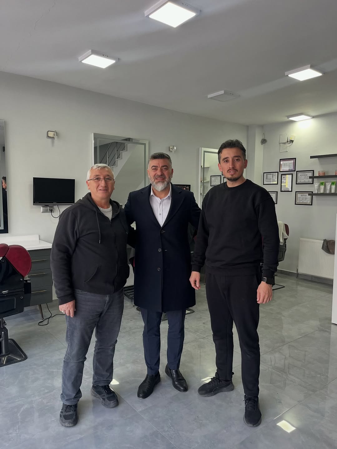 Meslektaşlarla Bir Araya Geliyor, Sorunları Dinliyoruz! - Suat Uygur