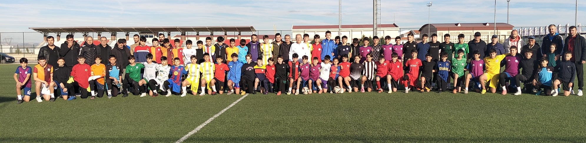 Geleceğin Futbolcusu Kocatepe Spor Kompleksi'nde Ter Döktü