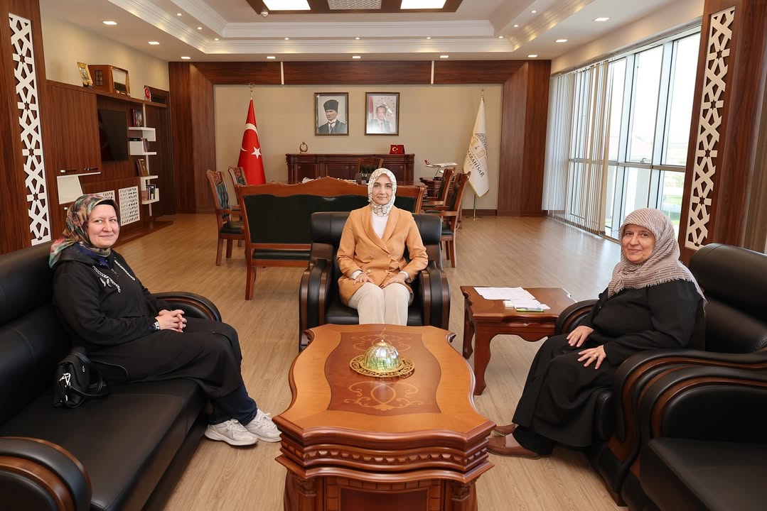 Valimiz Doç. Dr. Kübra Güran Yiğitbaşı, Şehit Polis Memuru Mehmet Dama'nın Ailesini Misafir Etti