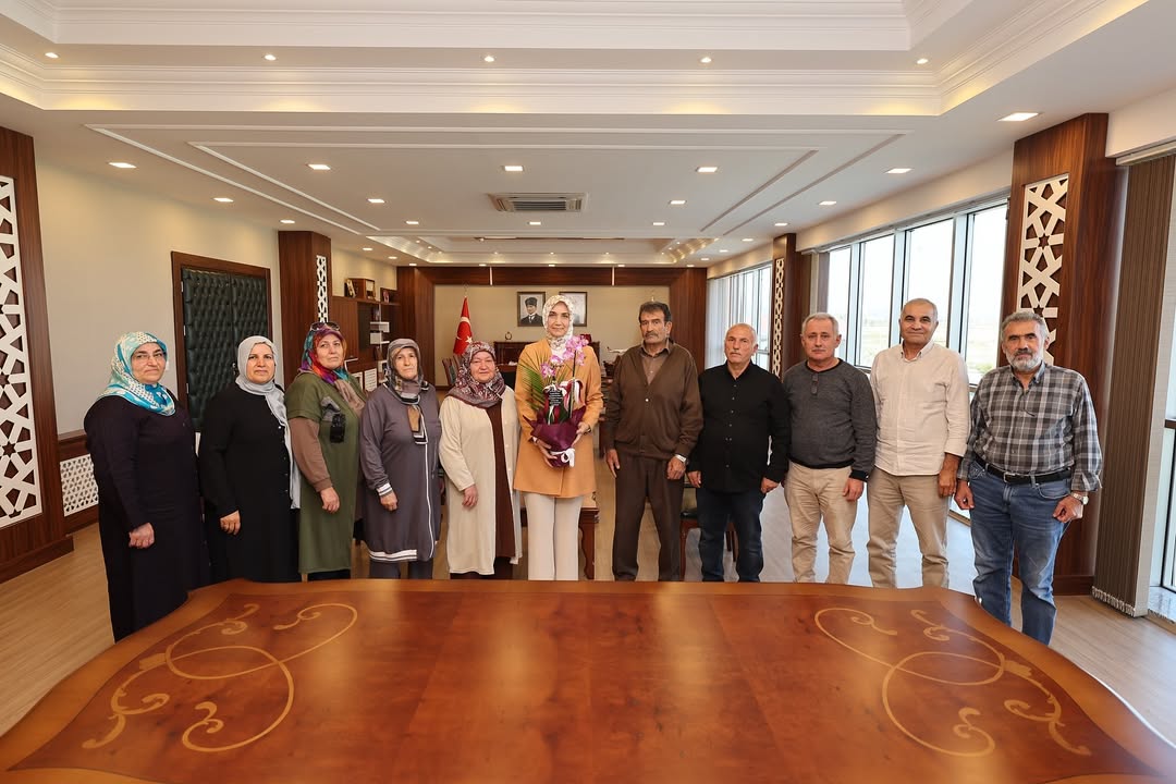 Afyonkarahisar Valiliği'nden Anlamlı Ziyaret