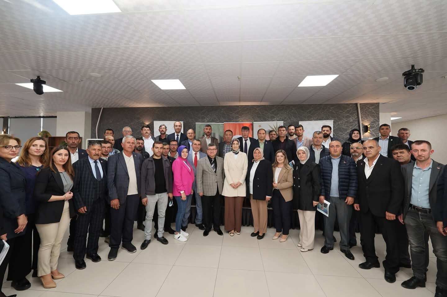 Vali Doç. Dr. Kübra Güran Yiğitbaşı: Muhtarlarımızın Önemi Vurgulandı