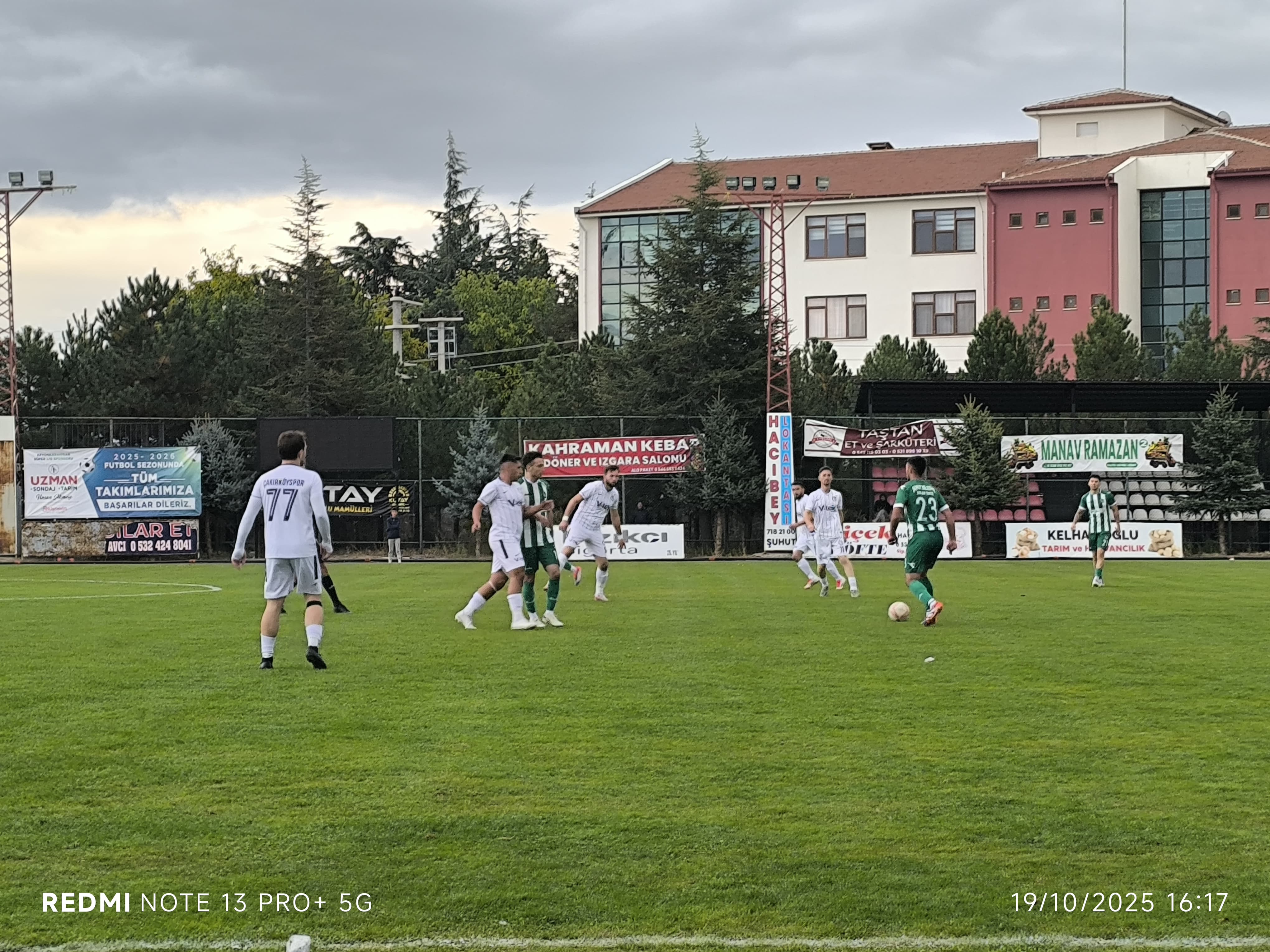 Şuhut Belediye Hisarspor, Çakırköy Spor'a 3-2 Mağlup Oldu