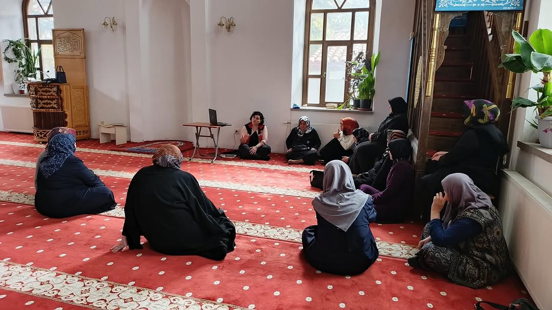 Sandıklı Sosyal Hizmet Merkezi'nin Kuran Kursu Kursiyerlerine Yönelik Modüler Aile Eğitim Programı