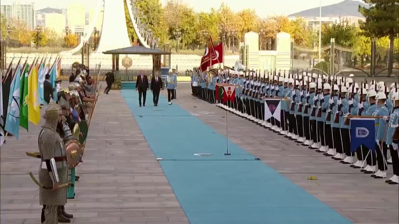 Türkiye Cumhurbaşkanı Recep Tayyip Erdoğan, Birleşik Krallık Başbakanı Keir Starmer'ı Resmî Karşılama Töreni düzenledi