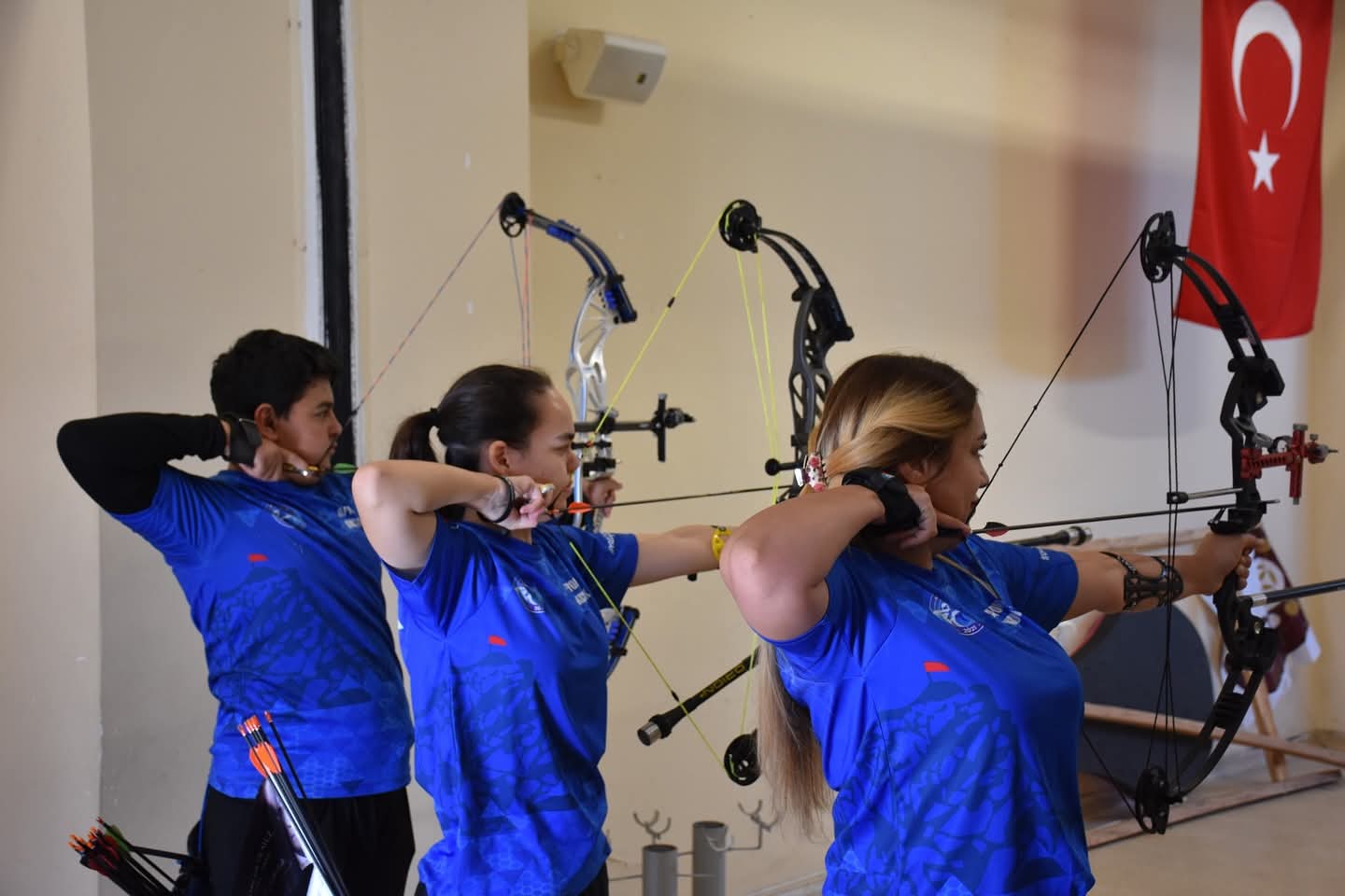 Afyonkarahisar'da Okçuluk Salon Türkiye İl Seçmesi Heyecanı