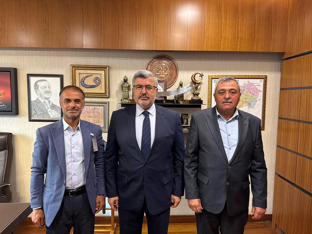 Dinar Tatarlı Belde Başkanı ve Yıprak Muhtarı Gazi Meclisinde Misafir Edildi