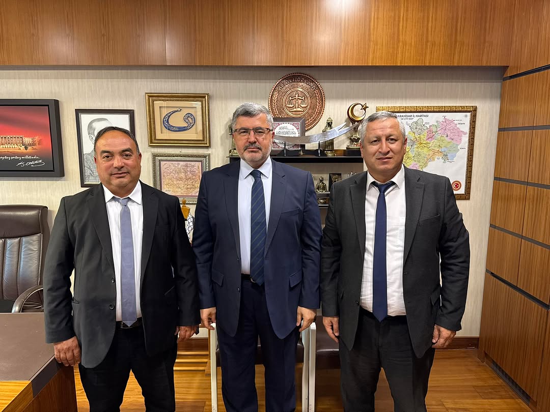 Kocaöz Belediye Başkanı ve AK Parti Belde Başkanı Gazi Meclis'te Misafir Edildi