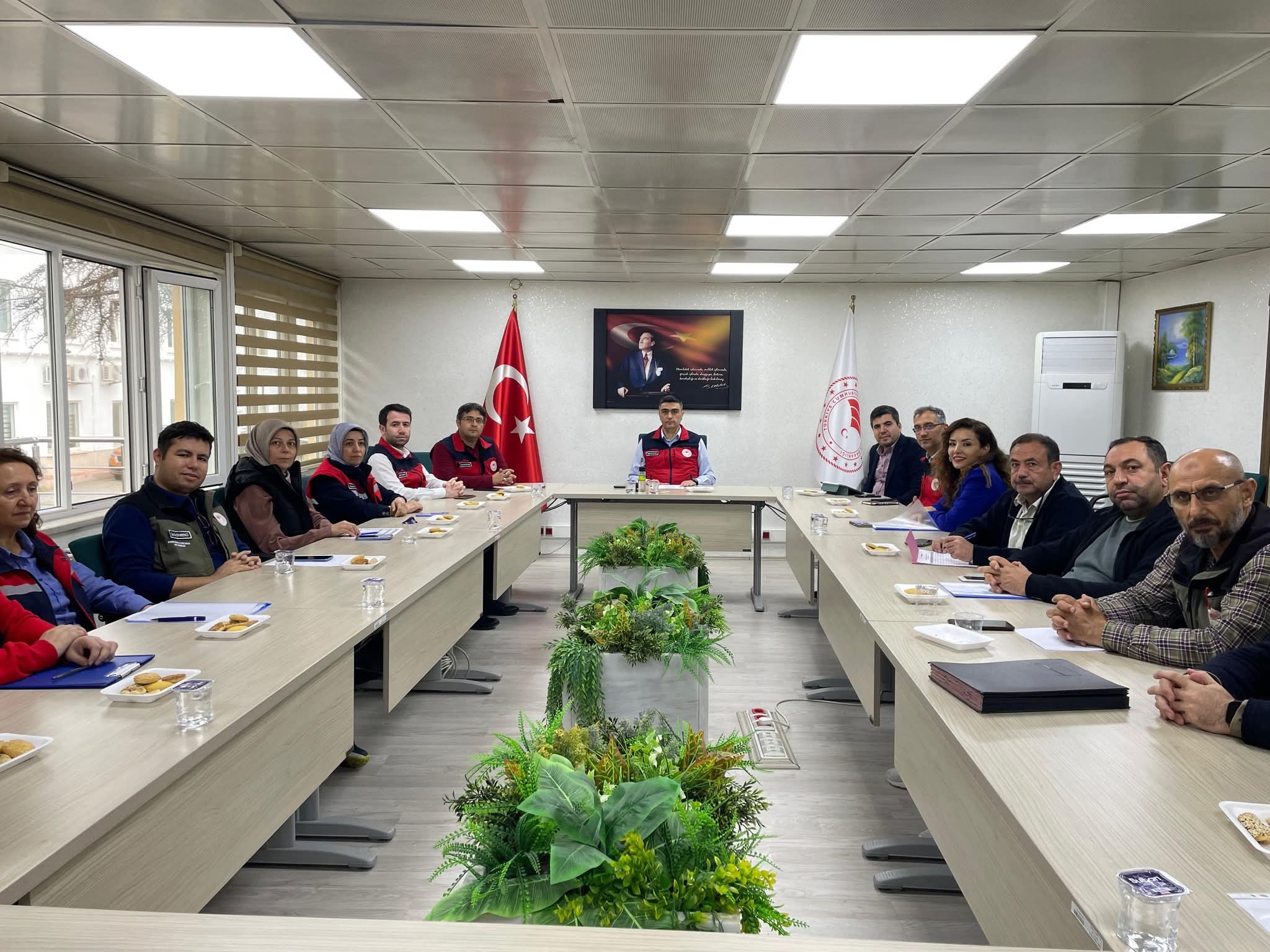 Afyonkarahisar'da 2025 Yılı Bitkisel Üretim Rekolte Tahmin Komisyon Toplantısı Gerçekleştirildi