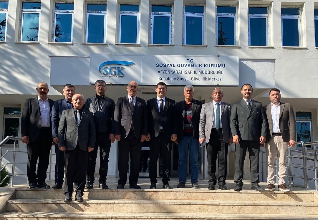 Milliyetçi Hareket Partisi İl Genel Meclisi Grup Başkanı Ahmet Zeki Ertürk ve İl Genel Meclisi Üyeleri Ziyarette Bulundu