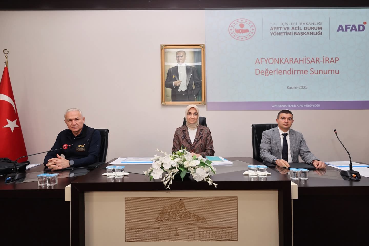 Afyonkarahisar'da Vali Doç. Dr. Kübra Güran Yiğitbaşı Başkanlığında Afet Risk Azaltma Çalışmaları Değerlendirildi