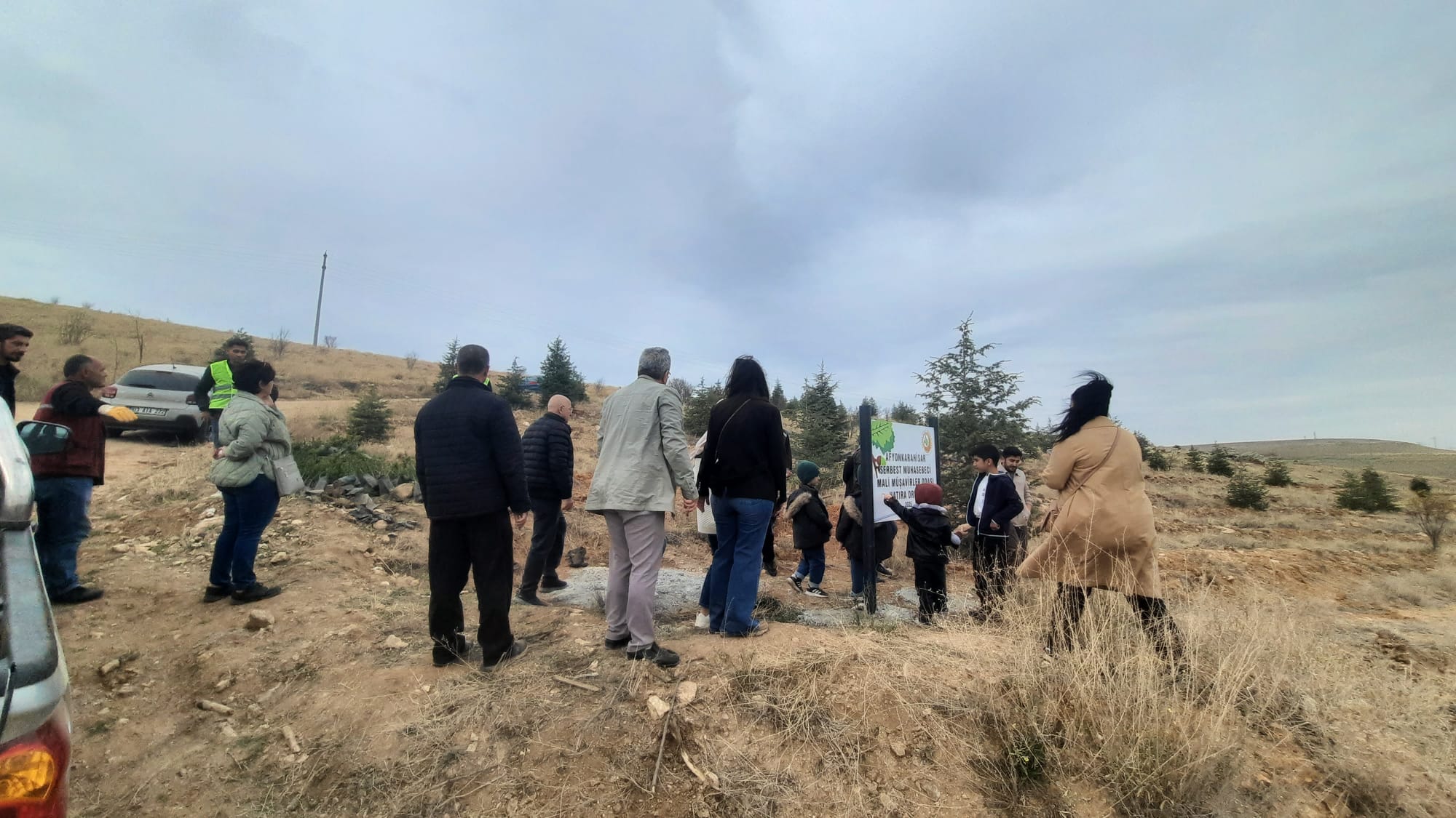 Afyonkarahisar Mali Müşavirler Odası Başkanı Erdal Sayar öncülüğünde Fidan Dikim Etkinliği Gerçekleştirildi