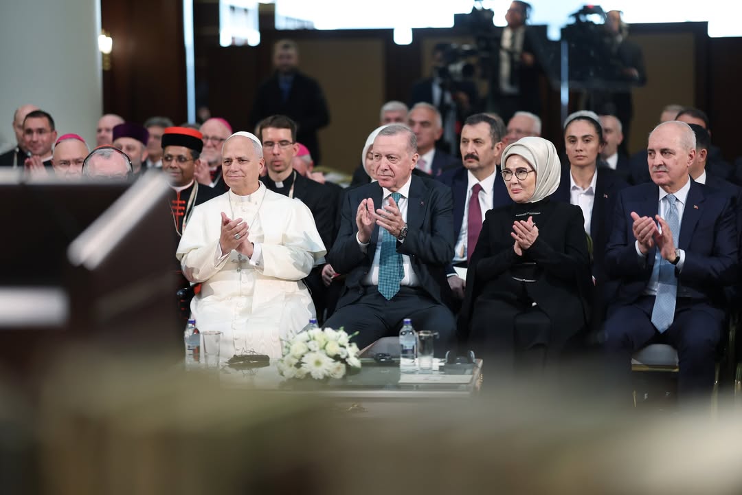 Recep Tayyip Erdoğan'ın Paylaşımı: Aile ve Dinler Arası İlişkiler