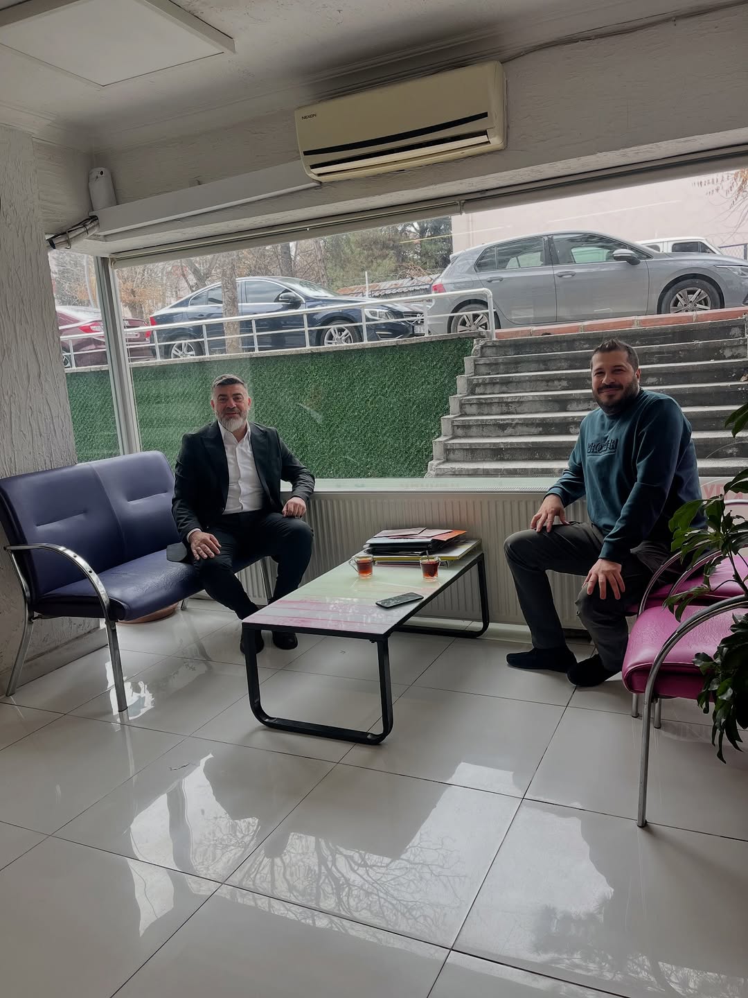 Afyonkarahisar Muhtarlar Derneği Başkanı Suat Uygur'dan Esnaf Ziyareti