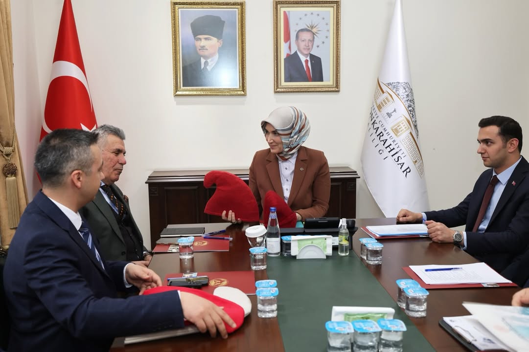 Afyonkarahisar Valiliği'nin FRİGYA Yerel Eylem Grubu Dernekleri İle Gerçekleştirdiği Toplantı