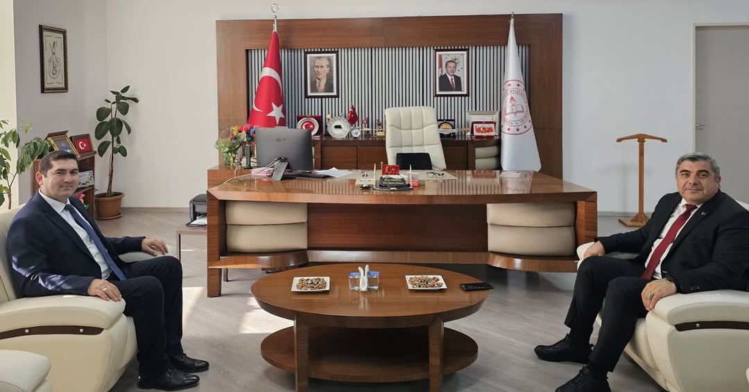 İl Müdürümüz Süleyman ÇELİKBAŞ, Afyonkarahisar İl Milli Eğitim Müdürü Sayın Miraç SÜNNETÇİ’ yi Ziyaret Etti