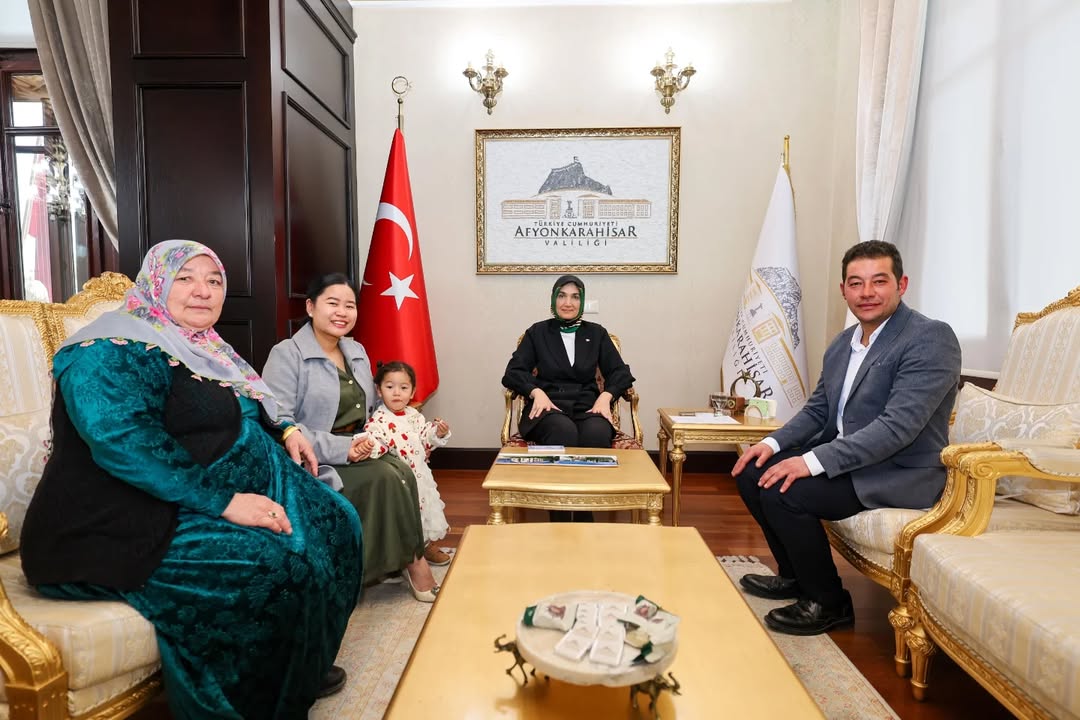 Valimiz Doç. Dr. Kübra Güran Yiğitbaşı'nın Frigya Organik Köy Evi İşletme Sahibi ile Buluşması