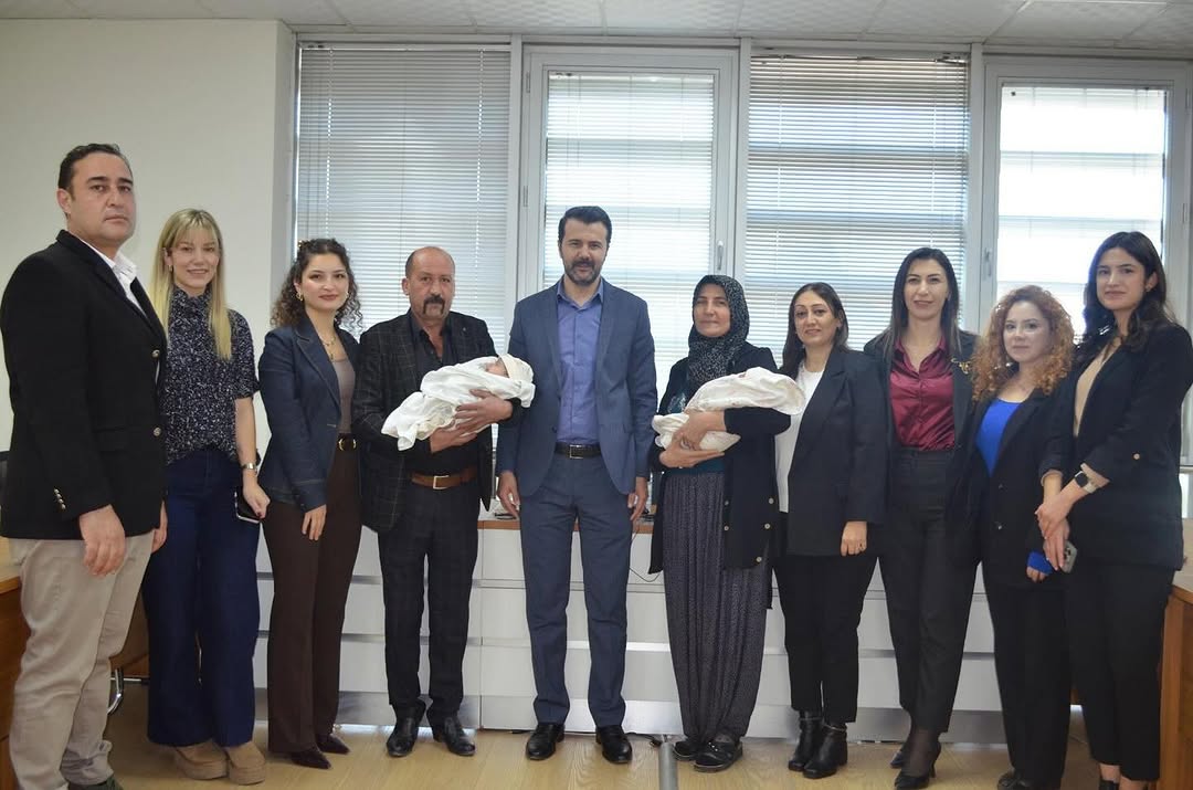 Bir Çocuğa Verilebilecek En Güzel Hediye Ailedir