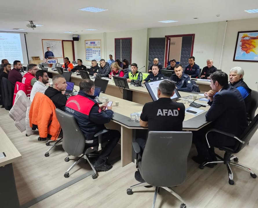 Afyonkarahisar Valiliği'nin Olumsuz Hava Koşullarıyla İlgili Açıklaması