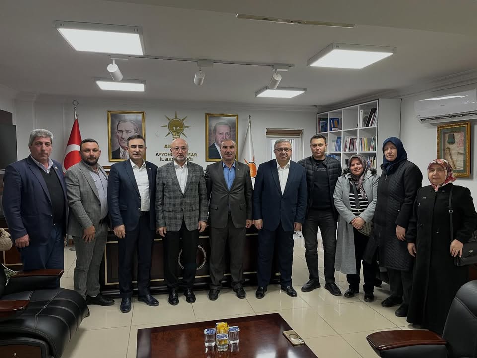 Afyonkarahisar İl Başkanı ve Milletvekili İle İlçe Başkanını Misafir Etti