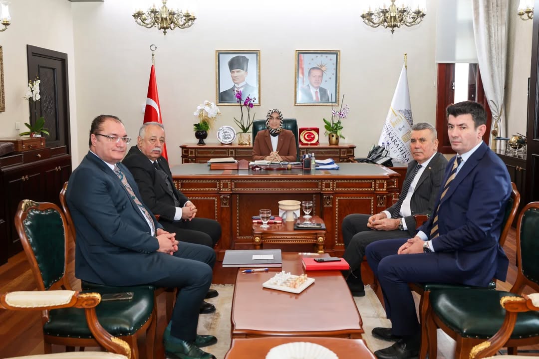 Afyonkarahisar Valiliği Haftalık Değerlendirme Toplantısı Gerçekleştirdi