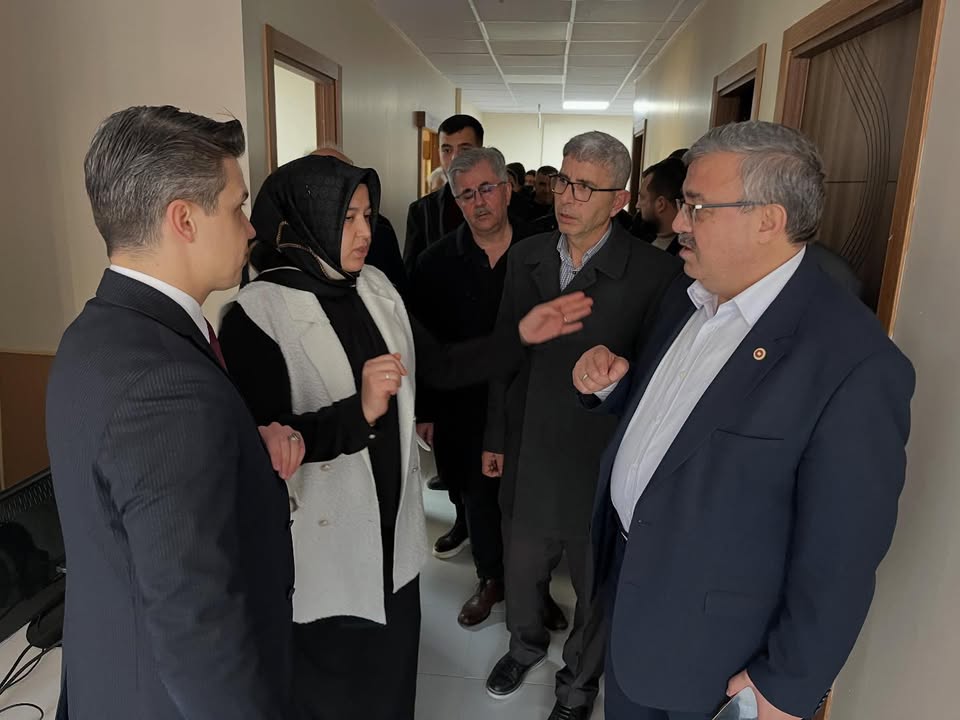 Afyonkarahisar Milletvekili Dazkırı Devlet Hastanesi'nde İncelemelerde Bulundu