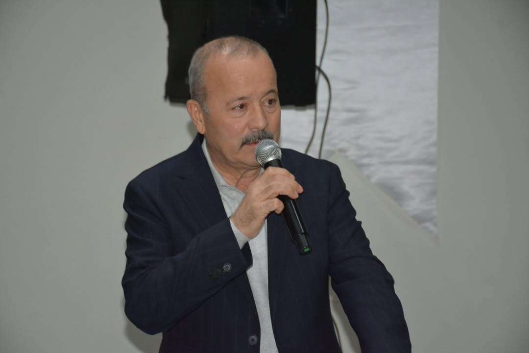 MHP Afyonkarahisar İl Başkanı Ahmet Kahveci'den Eğitim Camiasına Destek