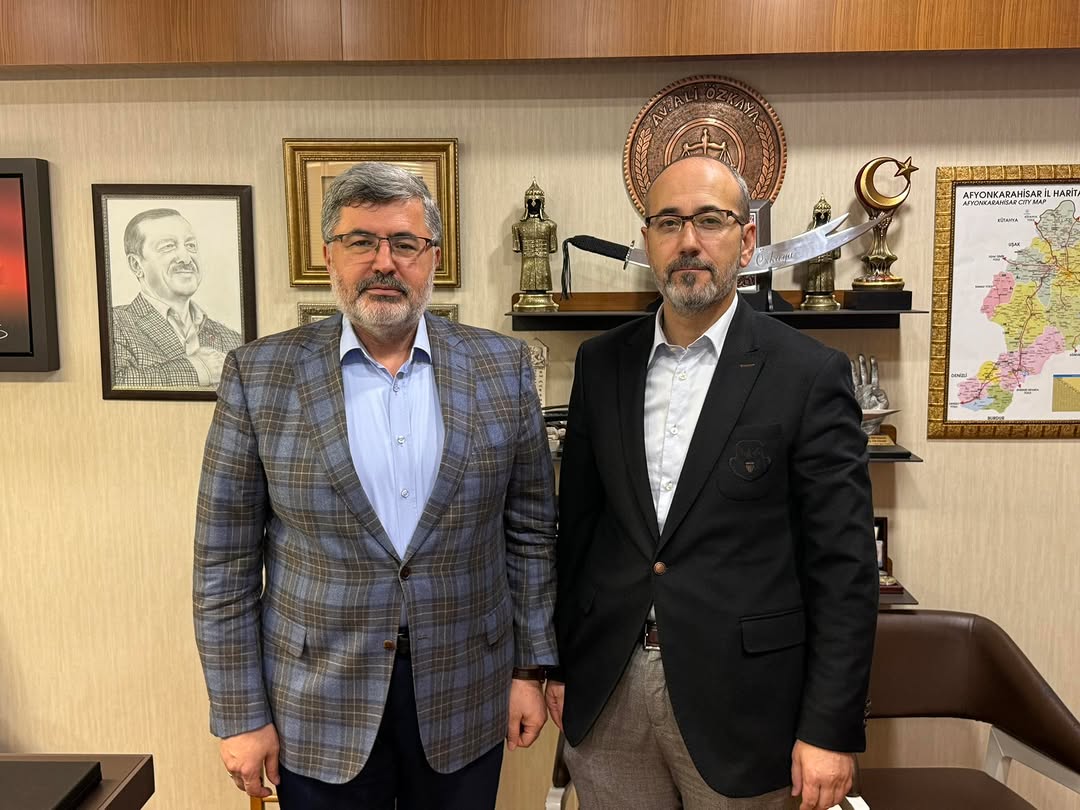 Afyonkarahisar'da İl Sağlık Müdürü Hakkı Öztürk Gazi Meclisi'nde Misafir Edildi