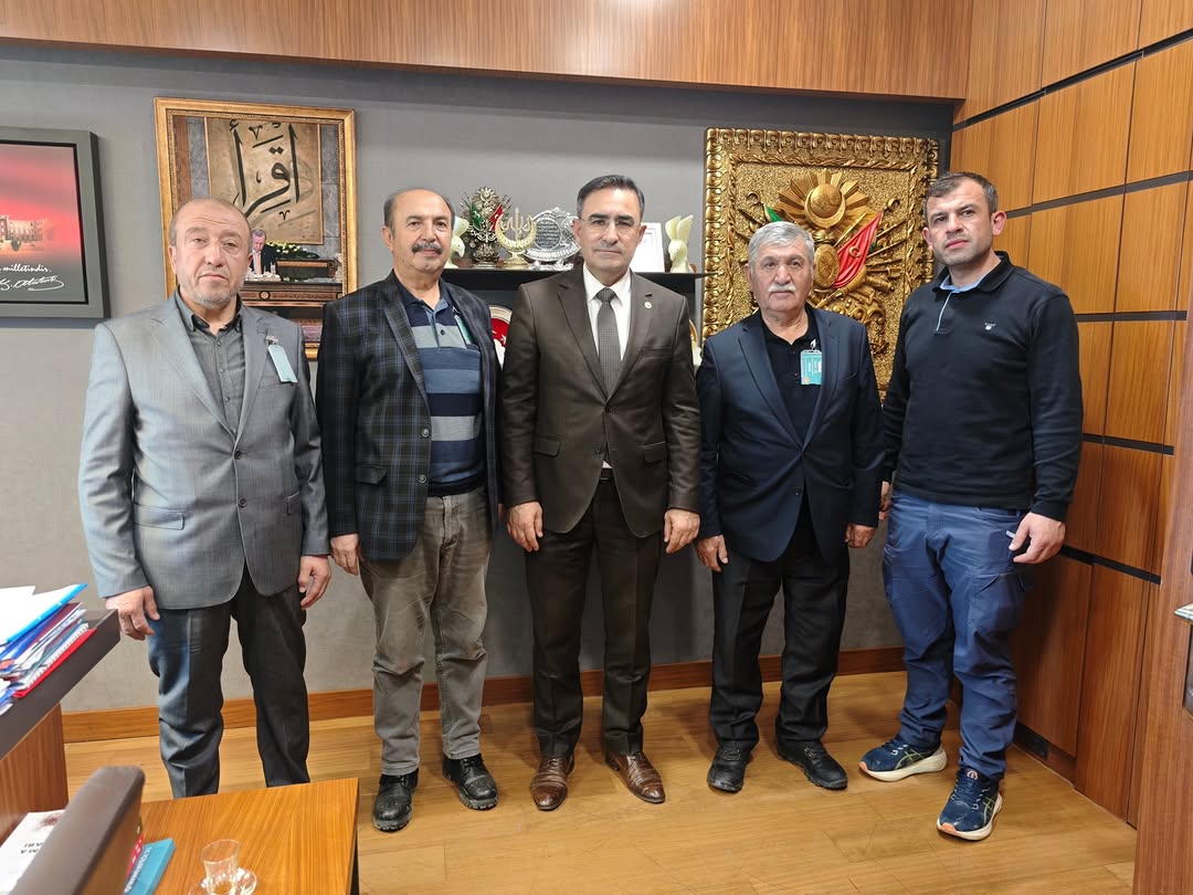 Yakasenek Belde Başkanı Kemal Durgut ve Diğerleri Ziyaretlerinden Memnun