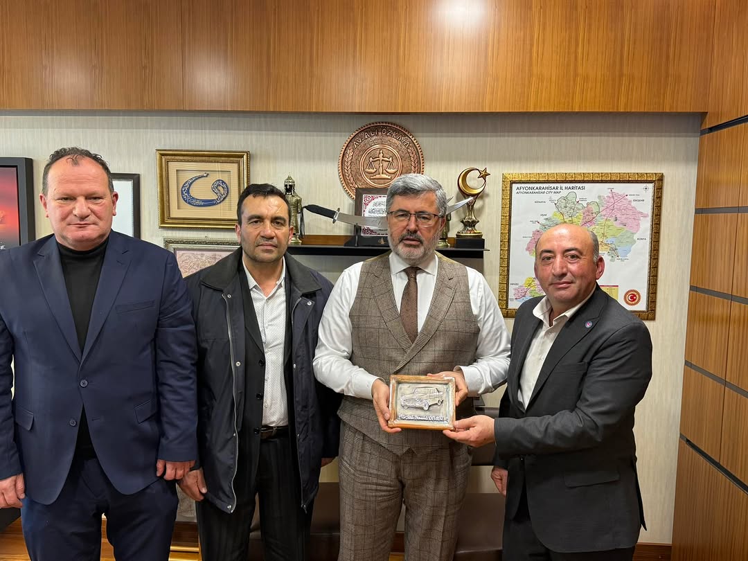 Eskişehir'de Döğerli Hemşehrilerimiz Gazi Meclisinde Misafir Edildi