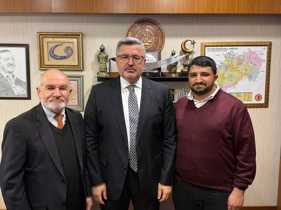 Afyonkarahisar'da Tevfik Akdeniz ve Ramazan Akdeniz Gazi Meclisinde Misafir Edildi