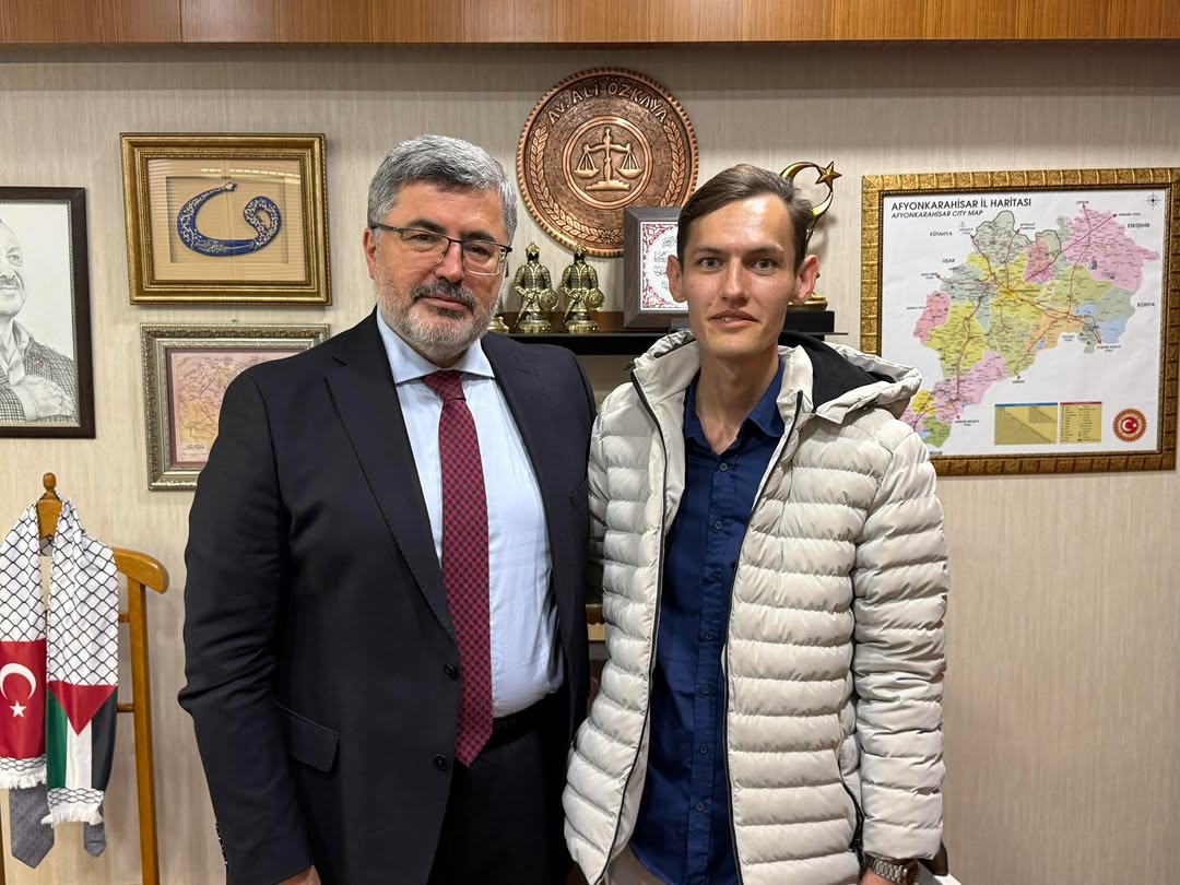 Afyonkarahisar AK Parti Milletvekili Ali Özkaya, Ali Tokman'ı Gazi Meclis'te Misafir Etti